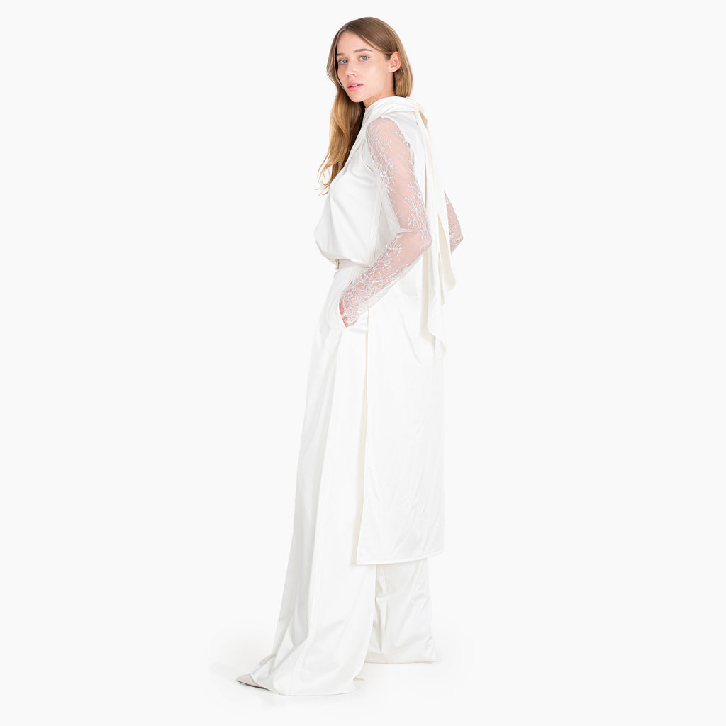 Blusa Georgina (mangas de encaje)